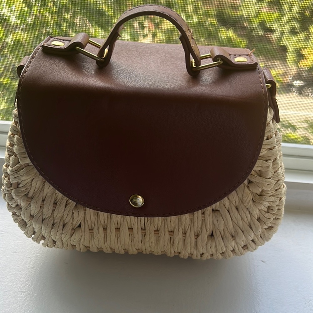 Women’s small bag. Used but see images for condition